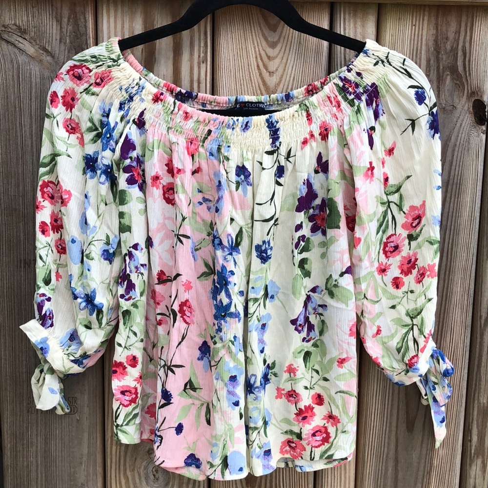 Like new! - ONE CLOTHING Floral Print Off-Shoulder Blouse - Picture 1 of 6